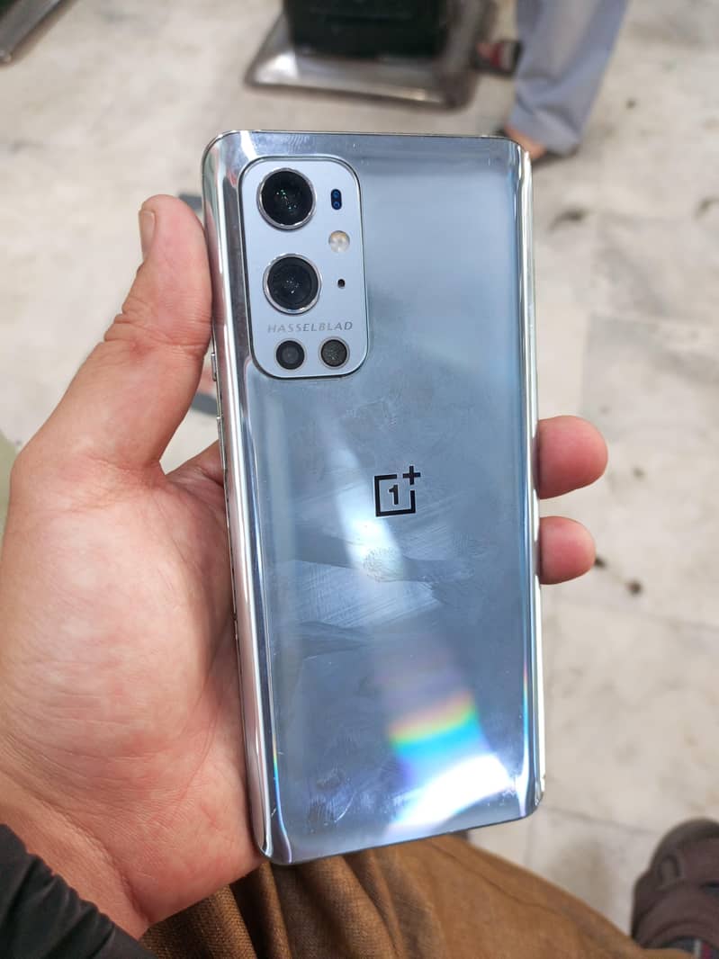 Oneplus 9 pro 1