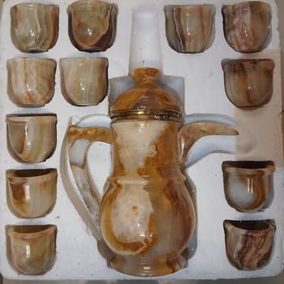 TEA SET, KETTLE AND 12 CUPS