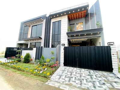Owner Build 5 Marla House On RENT In ETIHAD TOWN Phase 1 Nearby Park