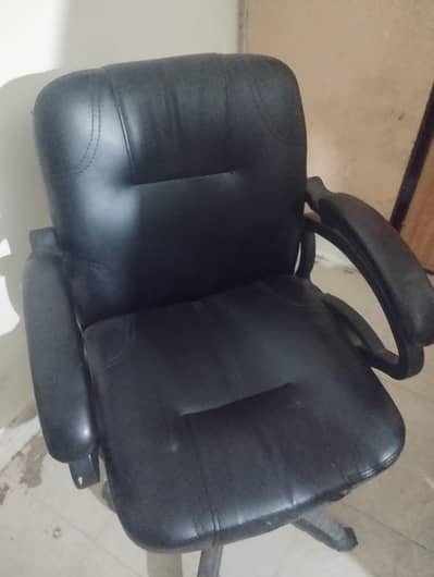 4 Computer Chairs