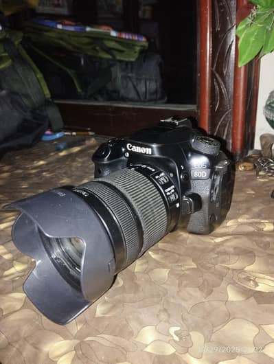 Canon 80D camera with 18-135 Stm lens for sale