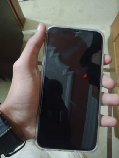Iphonexsmax in best condition serious buyers contact me