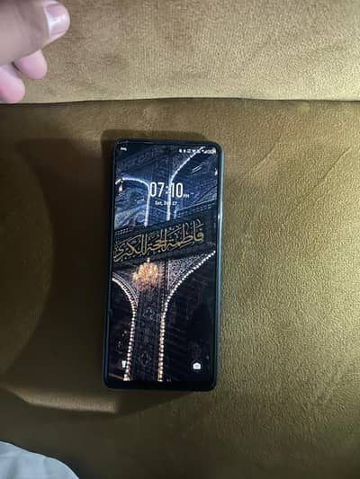 10/9 all ok koi msla nhi hn panel original hai 8+8 256gb