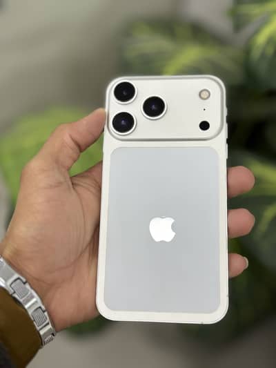 iPhone XR convert 17pro sim glitch 95% battery