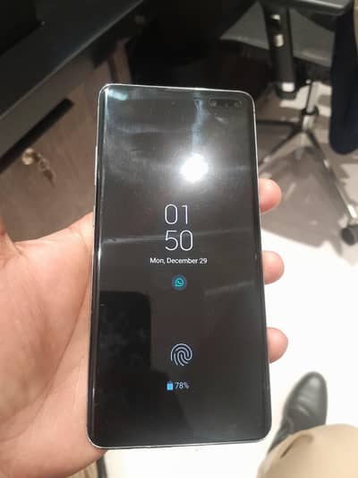 samsung s10 plus 5g 8/256  exchange possible