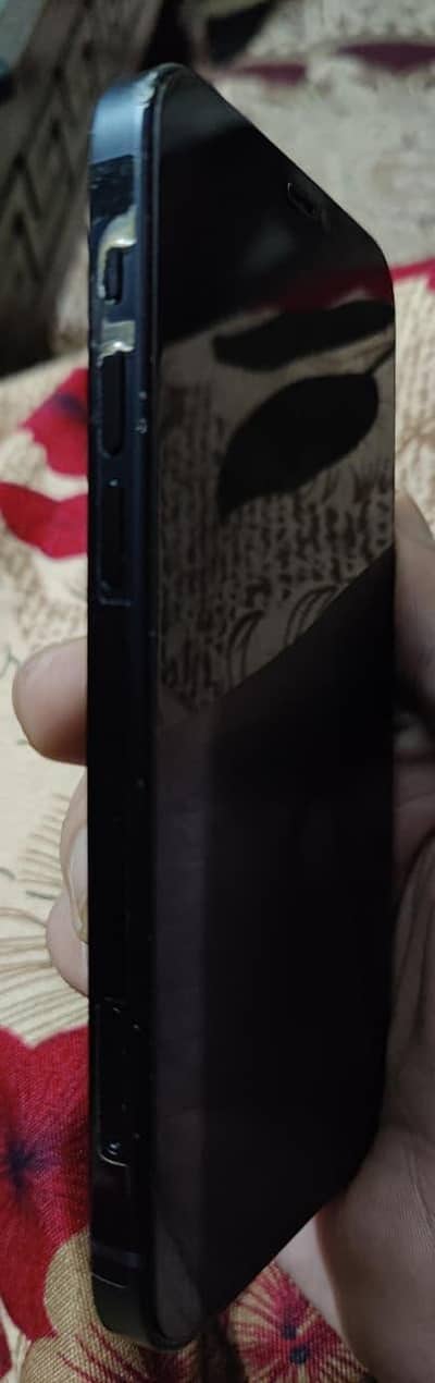 iphone 12 64gb jv 88 %battry health waterpak