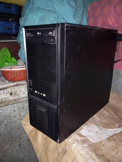 Gaming Tower PC ASROCK H110M i3 6th,8gb Ram DDR4,450w LSP ATX Power