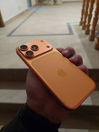 Apple iPhone 17 Pro HK (With Sim Time)