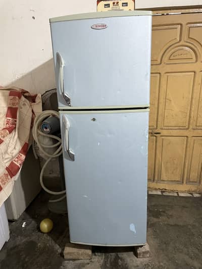 chalna ma biklul thk h or pic ma sari look h