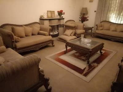 5 Marla lower portion prime location j2 Johar Town.