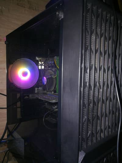 Gaming PC New condition full neat and clean