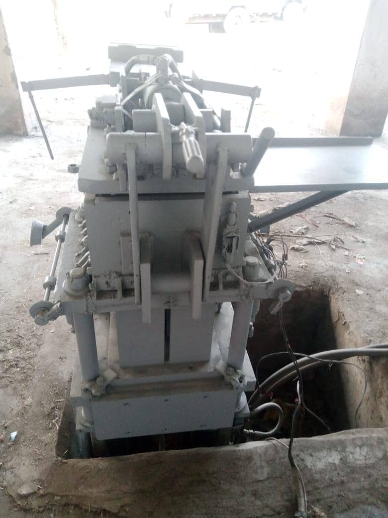 interlocking bricks machine 7