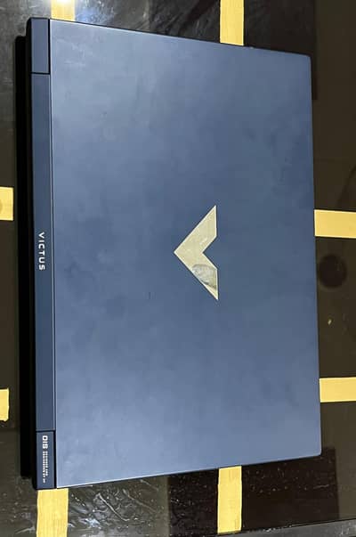 Hp Victus 15 fa-0033dx