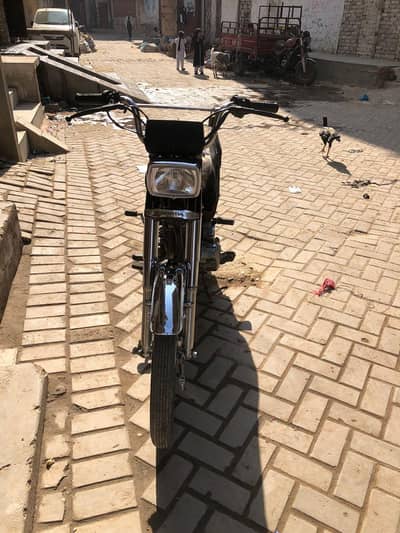 bike bulkul OK ha koi kam nhi ha