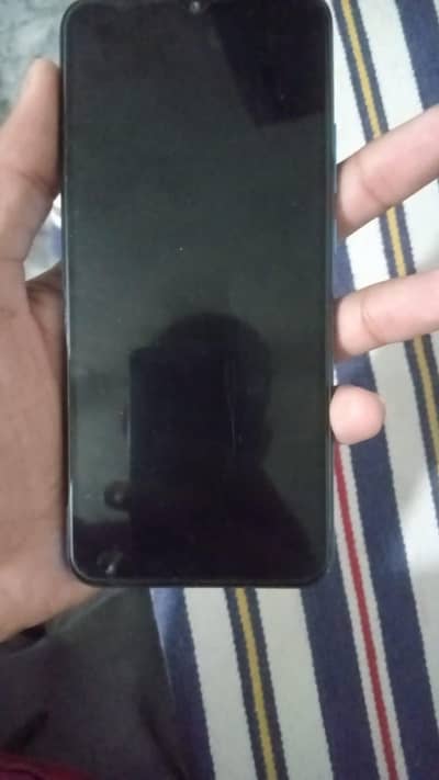 front cemra m dust h thore