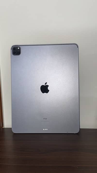 Ipad pro 12.9 4th gen For sale