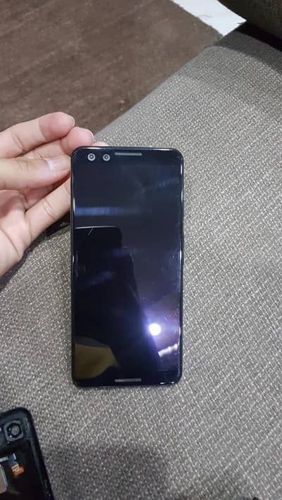 Pixel 3 in parts, everything available