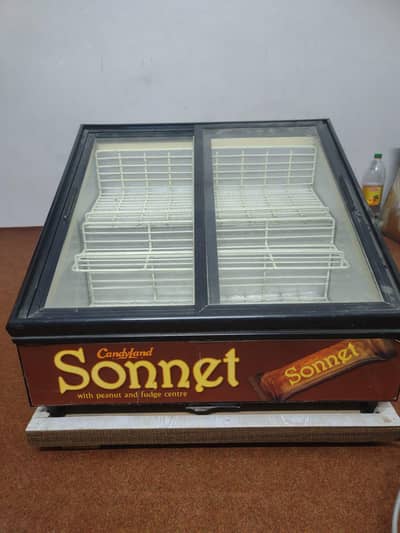 Mini Display Refrigerator