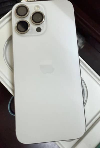 16 Pro Max ( 512 GB ) White