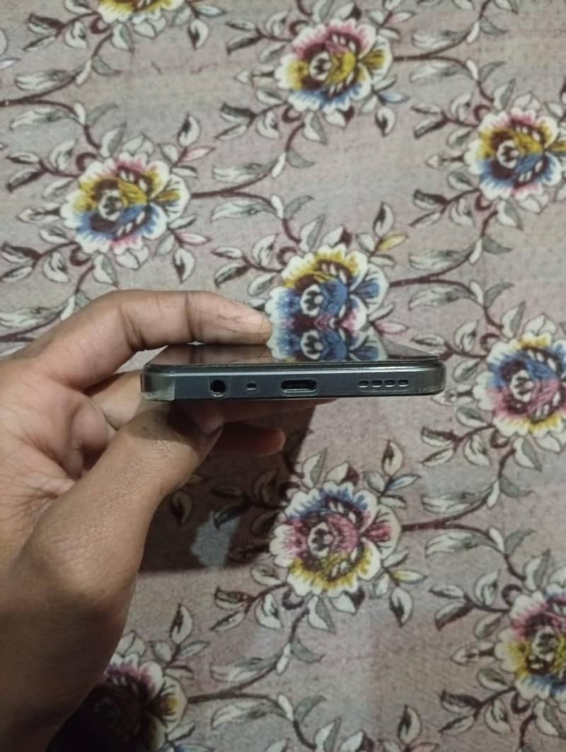 6 استعمال ہوا ہے 3