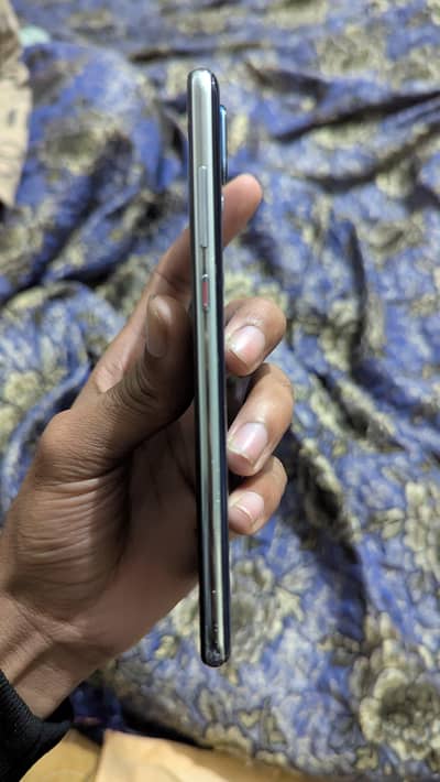 P20pro 6gb ram 128gb memory