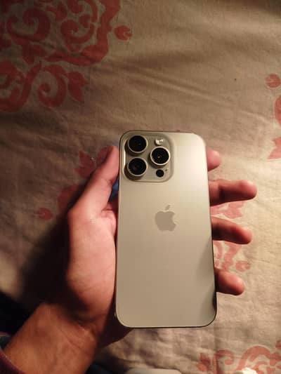 iPhone 15 pro non pta Jv 128 GB 89 health