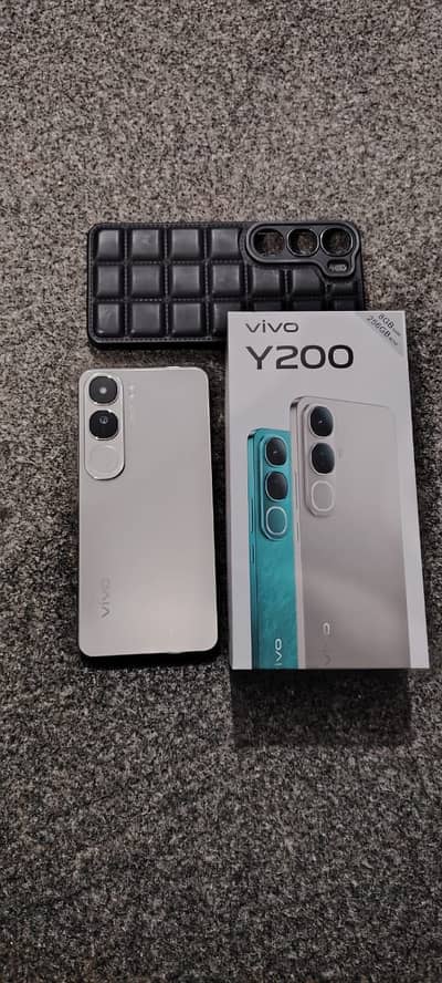 Vivo Y200