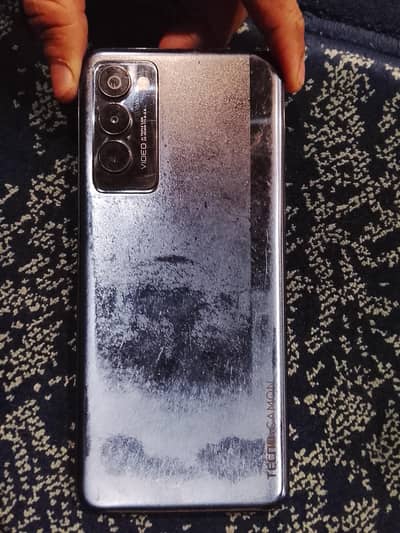 Tecno camon 18