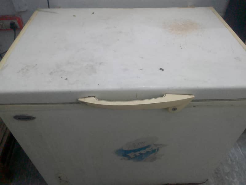 waves  deep freezer 3