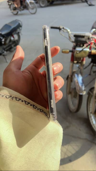 Iphone 7 plus pta approved 128gb