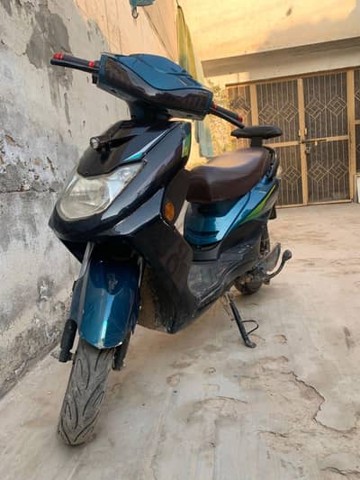 Electric Scooty YJ Future Mehran