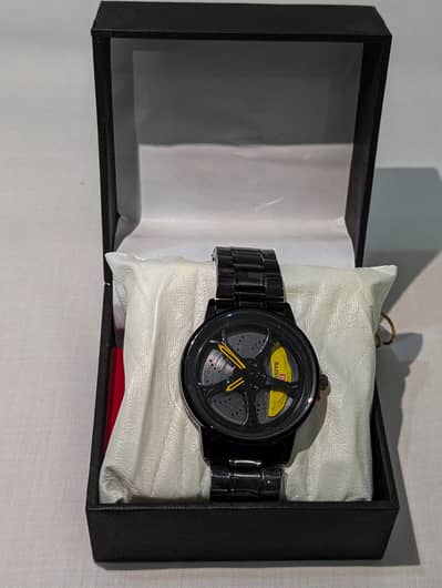 Baisheng Sports Watch – Yellow Rotating Wheel Rim Dial B-003