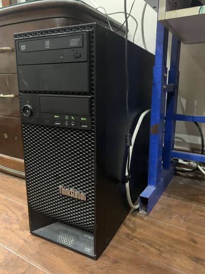 Lenovo think vision PCand LED