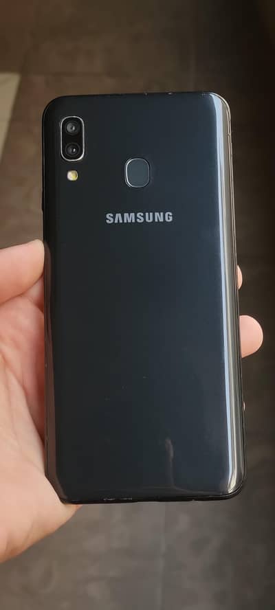 Samsung galaxy a30