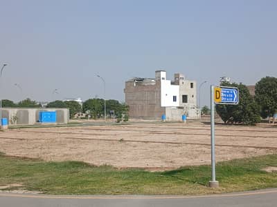 9.19 Marla Corner Residential Plot For Sale Only Serious Buyer Contact