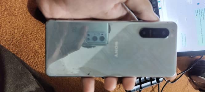 Sony Xperia 5 mark 2 PTA Approved bass screen lins 2 3 green line