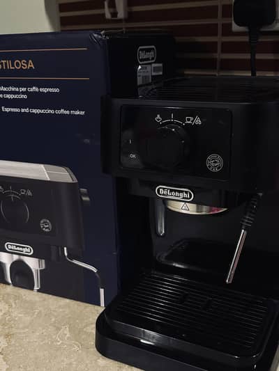 Delonghi Coffee Machine