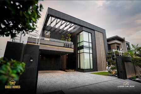 20 MARLA ELEGANT AND FULL FURNISHED SUPER HOT LOCATED BUNGALOW'S UPPER PORTION IS AVAILABLE IN THE BEST BLOCK OF DHA LAHORE.