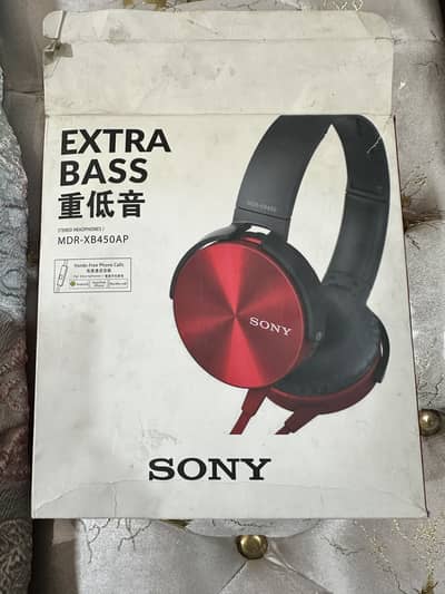 Sony headphone and alfa usb internet signal catcher