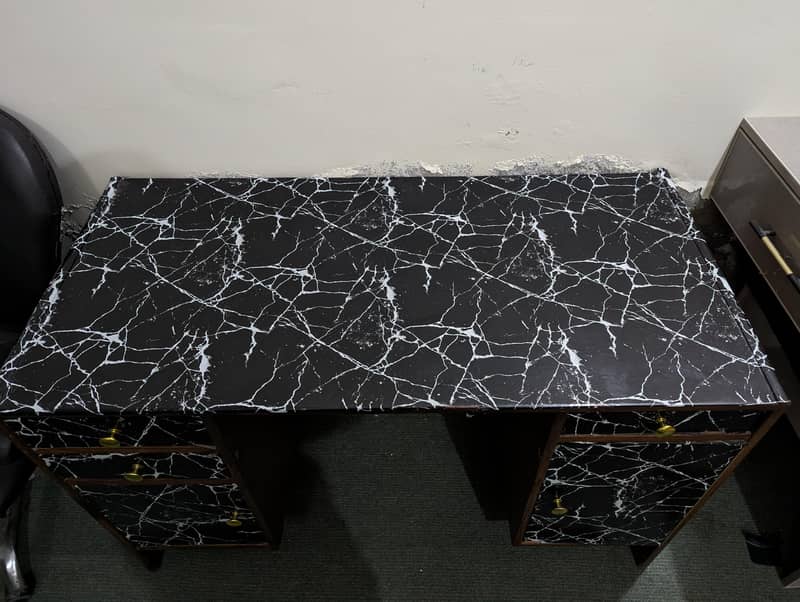 Computer Table can be used as study table 1