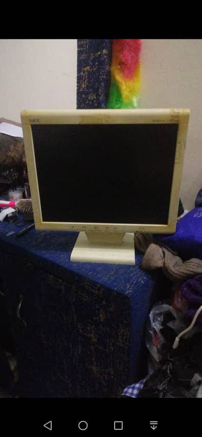 NEC COMPUTER LCD 15inch urgent sale only 3k