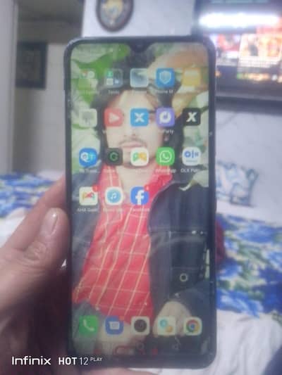 infinix hot 10 play ram 3 ROM 32 dual sim pta approved 03133365941