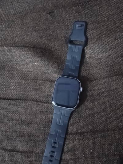 Laxas Watch Only 2 days Used Like New Condition With 2 strap  withBox