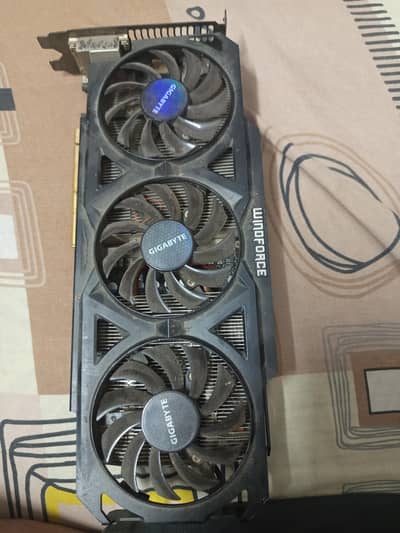 selling GTX 760 4gb (ram and display ka issue hai)