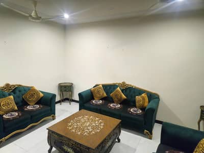 Brand new sofa set only slightly used in very cheap price