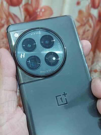 Oneplus 12 16GB 512GB Dual Sim Offical PTA Approved