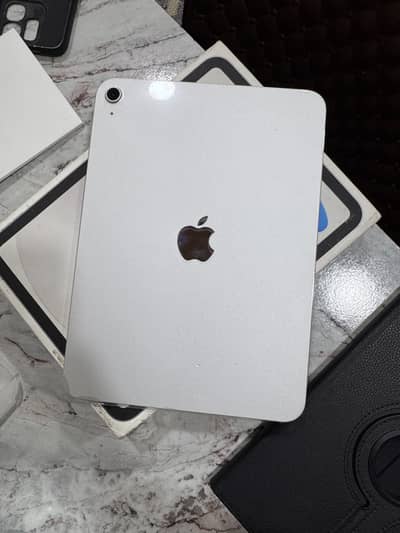 I pad A16 11 generation