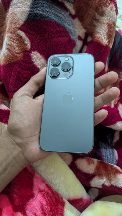 iPhone 13 pro 128 GB