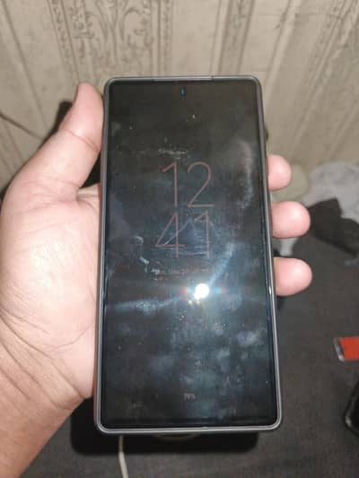 I want to sell my phone Turn by 10 condition Google pixel 6