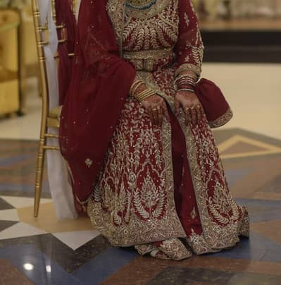 Barat red lhnga used for only five hrs